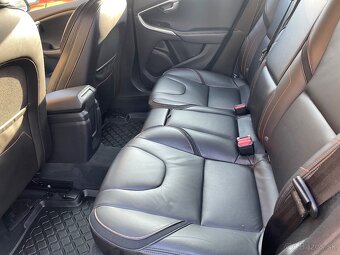 Volvo v40 cc - 4