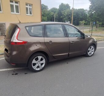 Renault Grand Scenic 1.9 DCI - 4