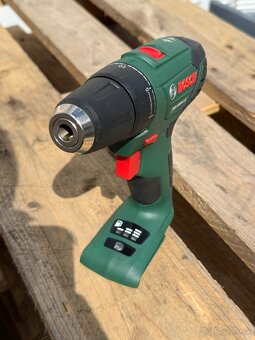 AKU vŕtací skrutkovač Bosch - 4
