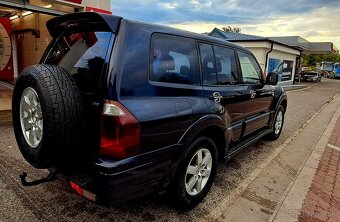 Mitshubishi Pajero - 4