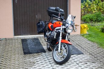 Suzuki SV 650 - 4