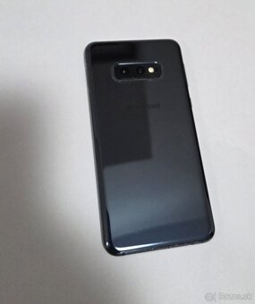 Samsung galaxy s10e - 4