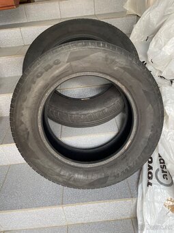 Predam letne 2 ks 215/65/r16 - 4