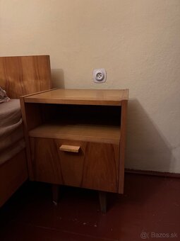 Drevená spálňová zostava - 4