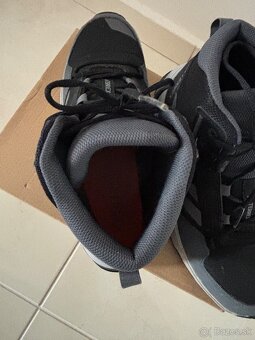 Zimne adidas topanky - 4