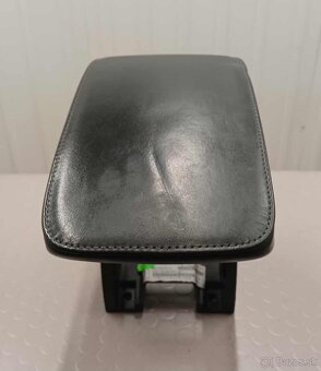 Škoda superb 2 lakťová opierka - 4