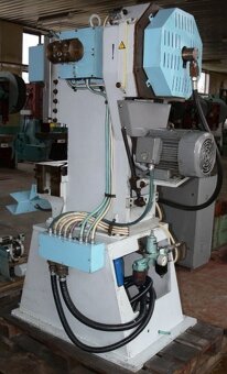 Lis výstředníkový LEV 10 - 4