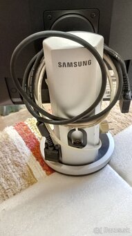 Predám LCD monitor Samsung 19" - 4