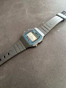 Casio Vintage F-91W - 4