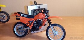 Model motorky Honda 200R - 4