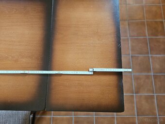 Jedálenský stol rozkladací + 4x stolicky - 4