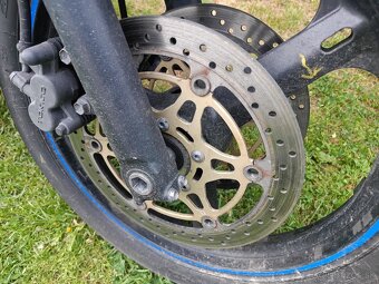 Rozpredám Suzuki v-strom 1000 na ND - 4
