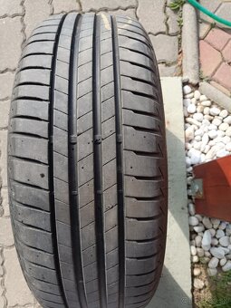 Predám letné pneu Bridgestone Turanza 4ks 205/60r16 - 4
