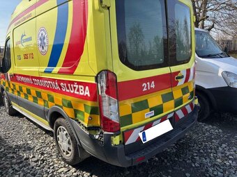 Ford Transit 4x4 sanitka - 4