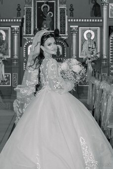 Krásne svadobné šaty - 4