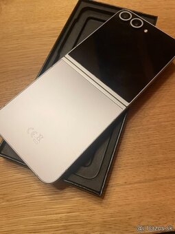 SAMSUNG GALAXY Z FLIP 6 256GB - 4