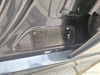 BMW E90 318I - 4