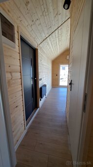 CELOROČNÝ MOBILNÝ DOM V ROZMERE 7x3,5 + 1m terasa - 4