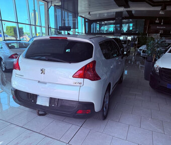 Peugeot 3008 1.6 Turbo Premium AT Pano. - 4