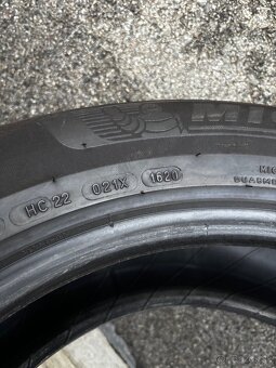 Michelin Primacy 4 215/65 R17 - 4
