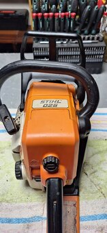 Stihl ms 025 - 4