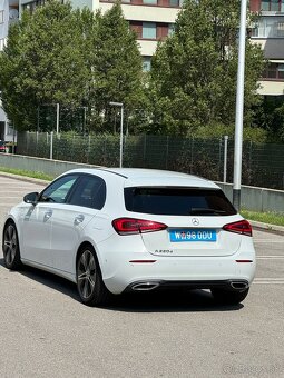 Mercedes Benz A220d - 4