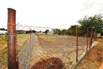 Predám pozemok vhodný na stavbu - 4