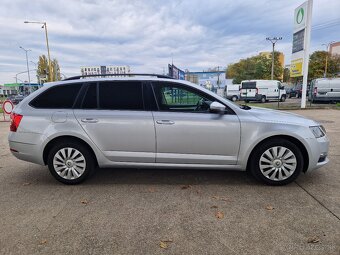 Škoda Octavia Combi 2.0 TDI Ambition EU6 - 4