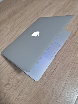 MacBook Air (13-inch, 2017)/Intel Core i5/8GB RAM/128GB SSD - 4