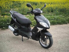 Peugeot Sum-up 125cm3 r.v 2010 - 4