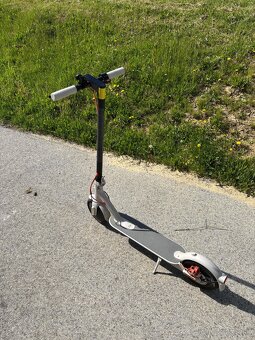 Elektrická kolobežka Xiaomi Electric Scooter 3 Grey EU - 4