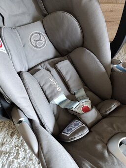 Cybex cloud z - 4