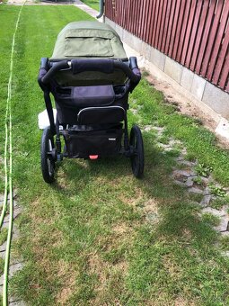 Thule Urban Glide 2 s komplet prislusenstvom - 4