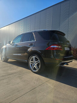 Mercedes-Benz ML 350 BLUETEC 4 MATIC - 4
