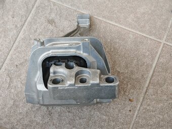 VAG Silentblok motora 5Q0 199 262 BJ - 4