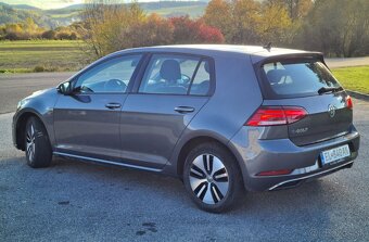 Predám elektromobil VW eGOLF - 4