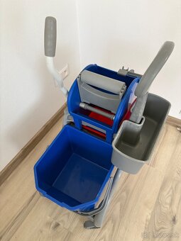 Upratovací vozík Hagleitner - 4