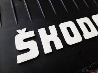 Škoda 105, 120 M, 130, Rapid nové zadní zástěrky - 4