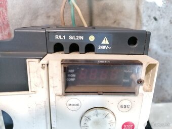 Frekvenčný menič 1,5 kW - 4