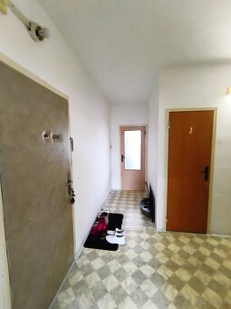 2 - izbový byt v blízkosti centra - ulica Sabinovská - 4