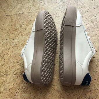 DÁMSKE TENISKY…v.38,5…NOVE - 4