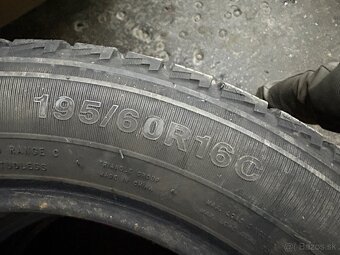 Predám pneu 195/60 r16C - 4