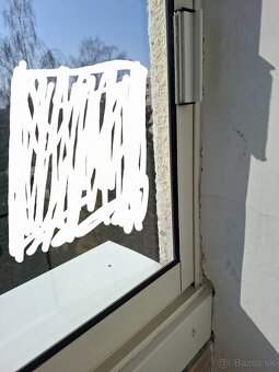 Zasklenie balkóna na panelák - 4