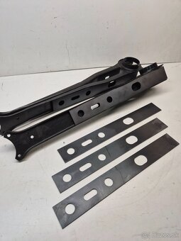 Výztuhy škoda 100-rapid - 4