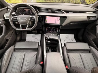 AUDI E-Tron S-line Quattro,230KW/313PS,PANO,KOZA,KAM,MATRIX - 4