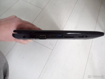 Asus X553M - 4