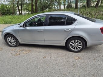 Skoda octavia rok 2014 - 4