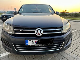 Volkswagen Touareg 3.0 V6 TDi - 4