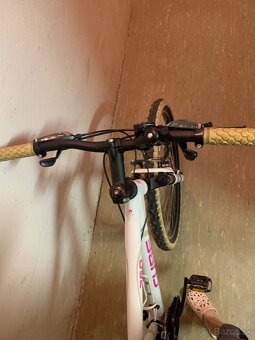Dievčenský bicykel CUBE 260 - 4
