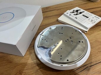 Ubiquiti Unifi U6 PRO TOP - 4